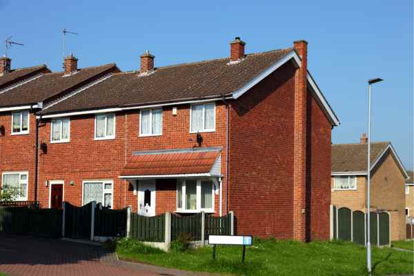 Can I Alter The Party Wall Surveyor? - A Crucial Guide From Faulkner Surveyors 3 Do you want to change the party wall surveyor you are using? Get the best results from Faulkners Ipswich NOW!