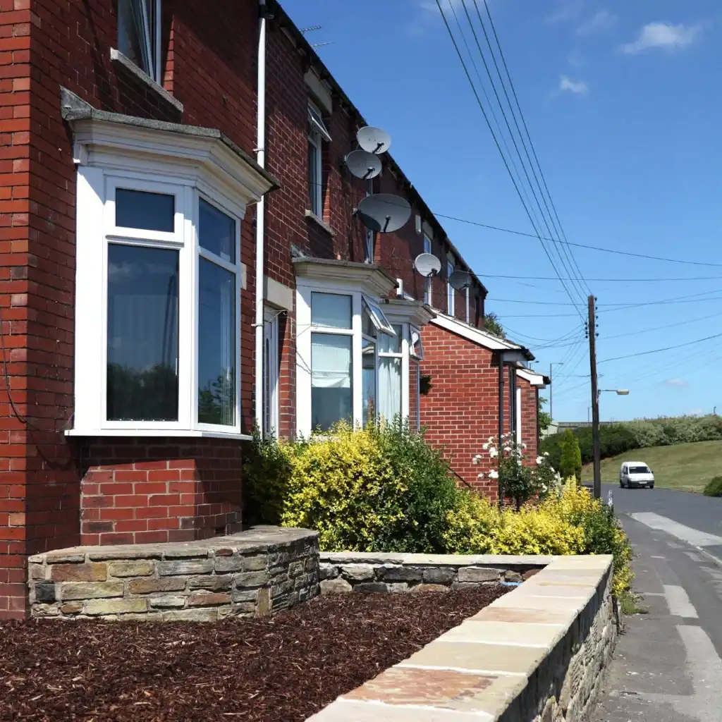 Can a Neighbour Remove Survey Stakes? 3 Min Critical Guide to Avoid Legal Issues 2 Faulkner Party Wall Surveyors Ipswich : Can My Neighbour Remove Survey Skates